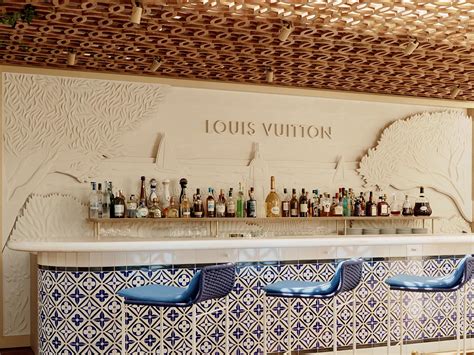 louis vuitton cafe saint tropez|louis vuitton st tropez menu.